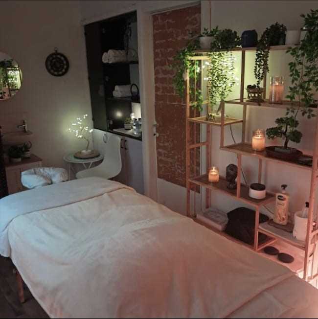 מטפל/ת בכוסות רוח - מורדי שושנה